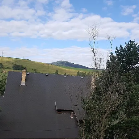 招待所 尤斯蒂膳食公寓酒店