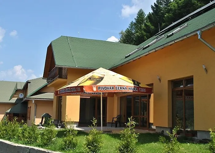 Konukevi Ustie